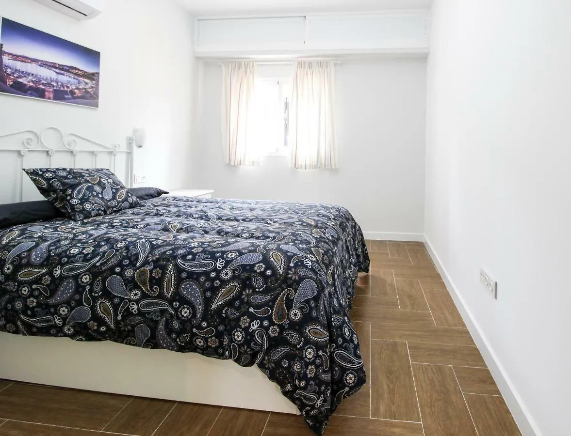 מאלגה Palacios 6, Nuevo, Playa, Barrio Tranquilo, Todos Los Servicios, Pa דירה
