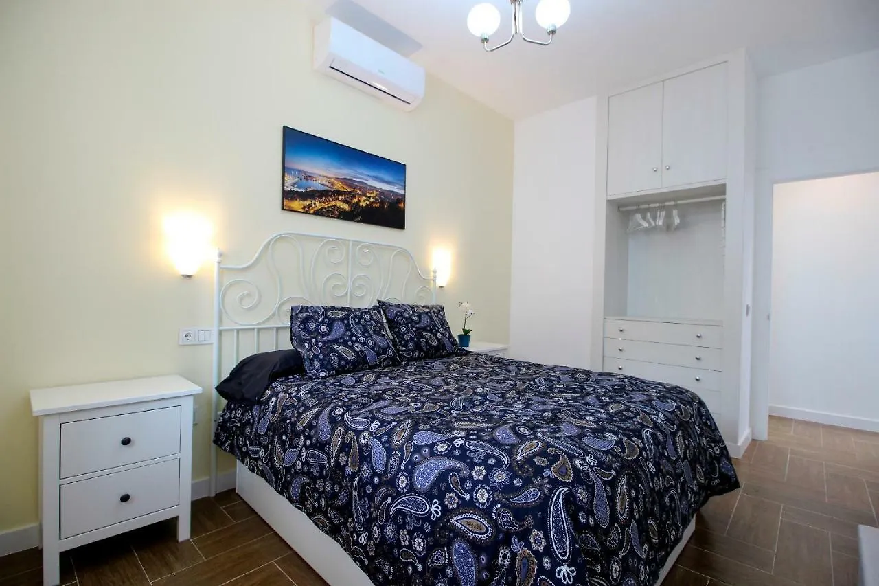 מאלגה Palacios 6, Nuevo, Playa, Barrio Tranquilo, Todos Los Servicios, Pa 0*,