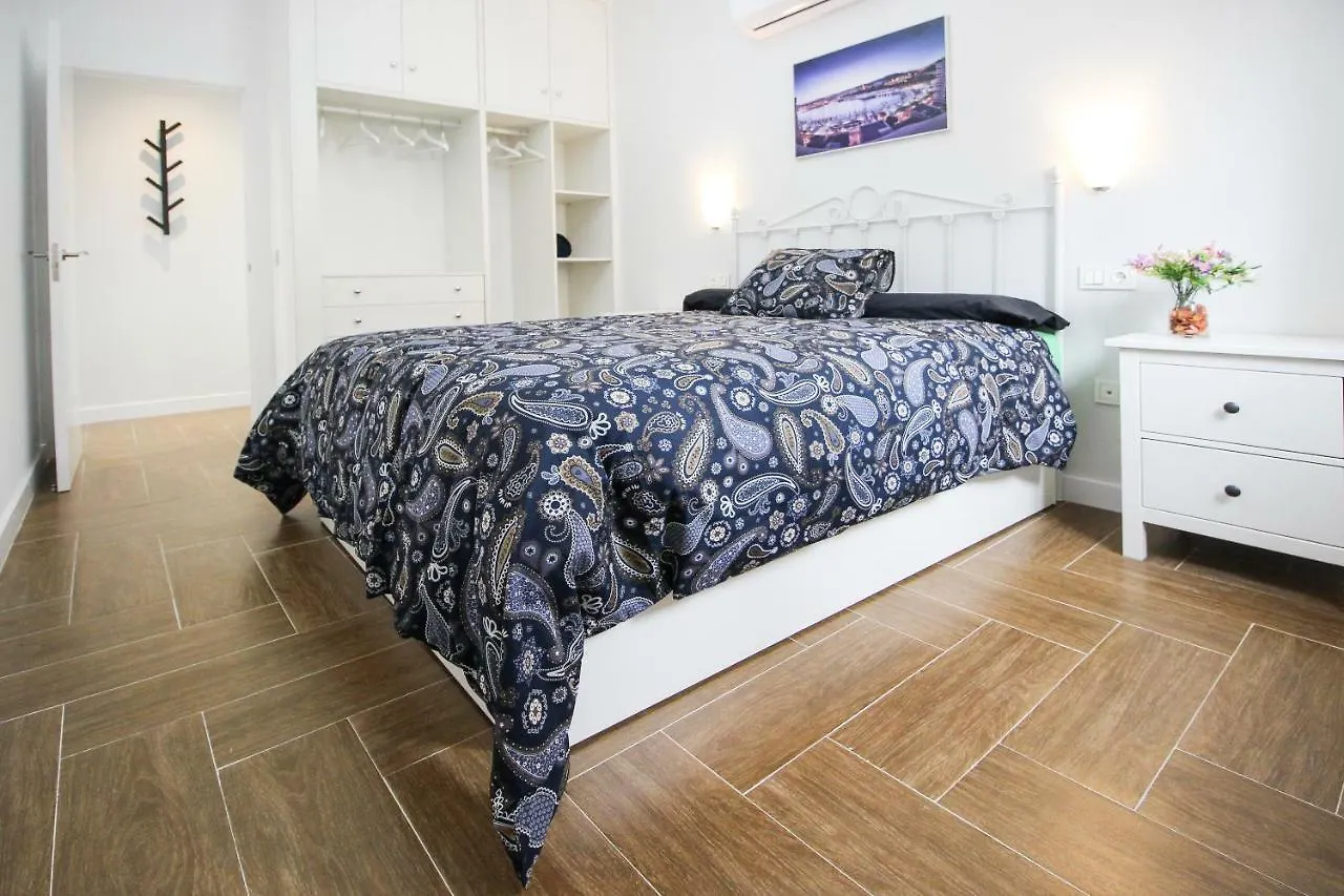 Apartman Palacios 6, Nuevo, Playa, Barrio Tranquilo, Todos Los Servicios, Pa Málaga